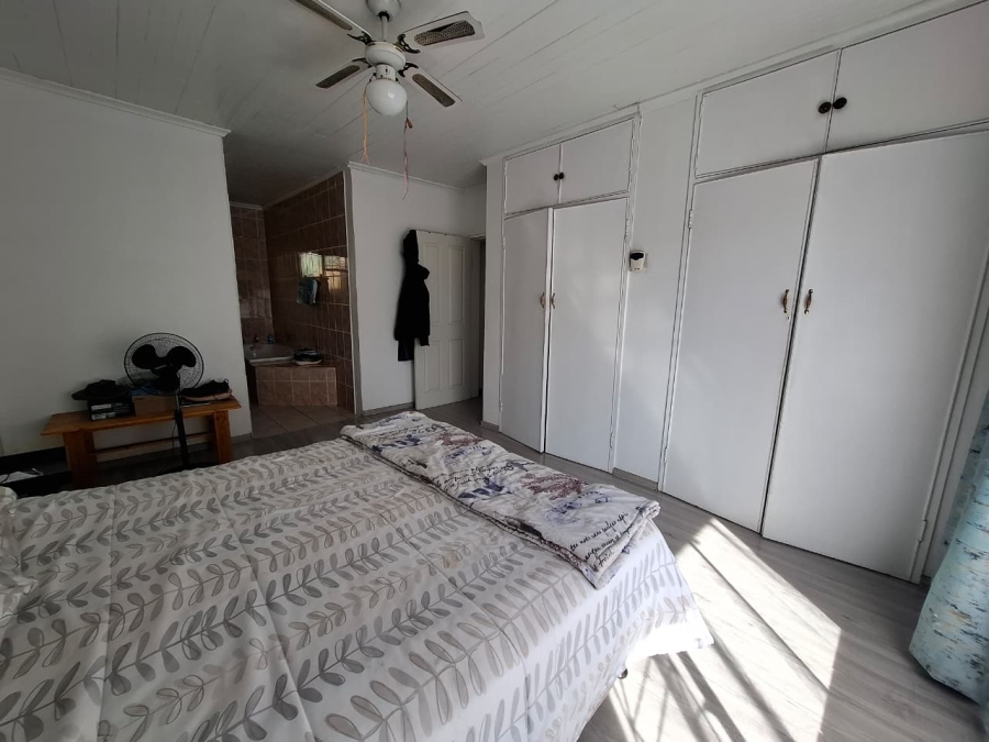 4 Bedroom Property for Sale in Vanderbijlpark SE 7 Gauteng