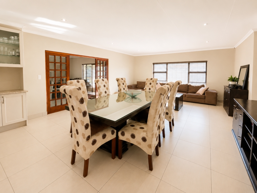 4 Bedroom Property for Sale in Three Rivers East Gauteng