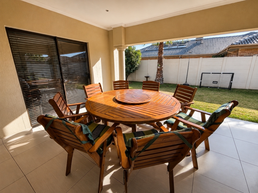 4 Bedroom Property for Sale in Three Rivers East Gauteng