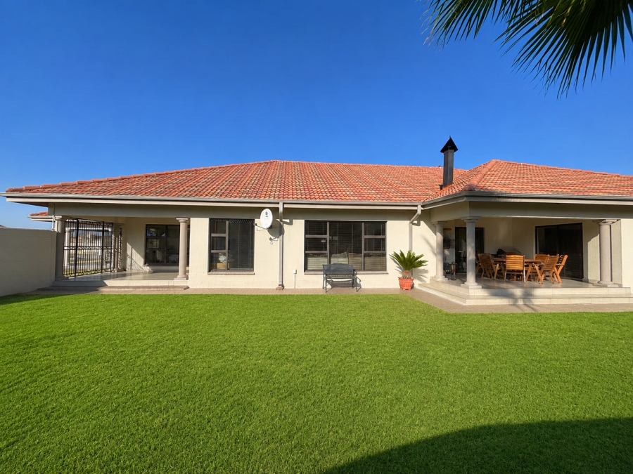 4 Bedroom Property for Sale in Three Rivers East Gauteng