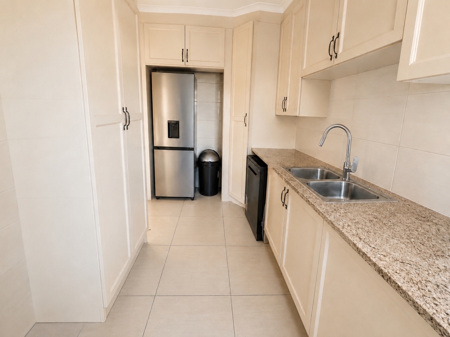 4 Bedroom Property for Sale in Three Rivers East Gauteng