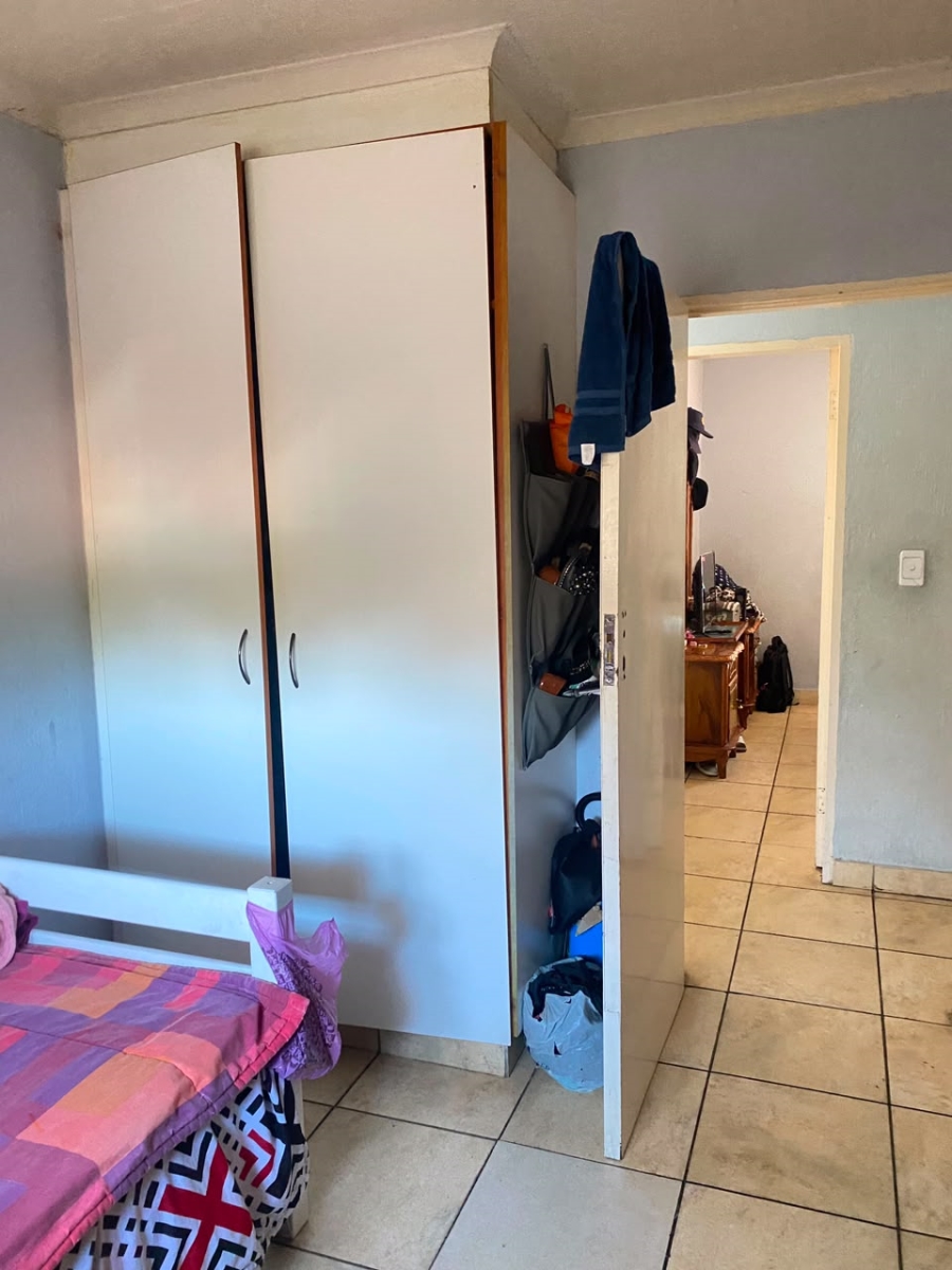 2 Bedroom Property for Sale in Pretoria West Gauteng