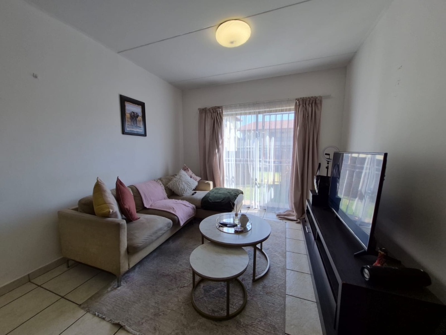 1 Bedroom Property for Sale in Parkrand Gauteng