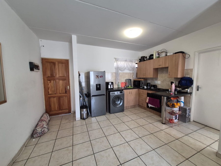 1 Bedroom Property for Sale in Parkrand Gauteng