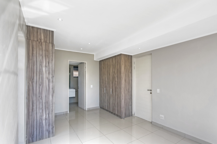 To Let 2 Bedroom Property for Rent in Sandton Central Gauteng