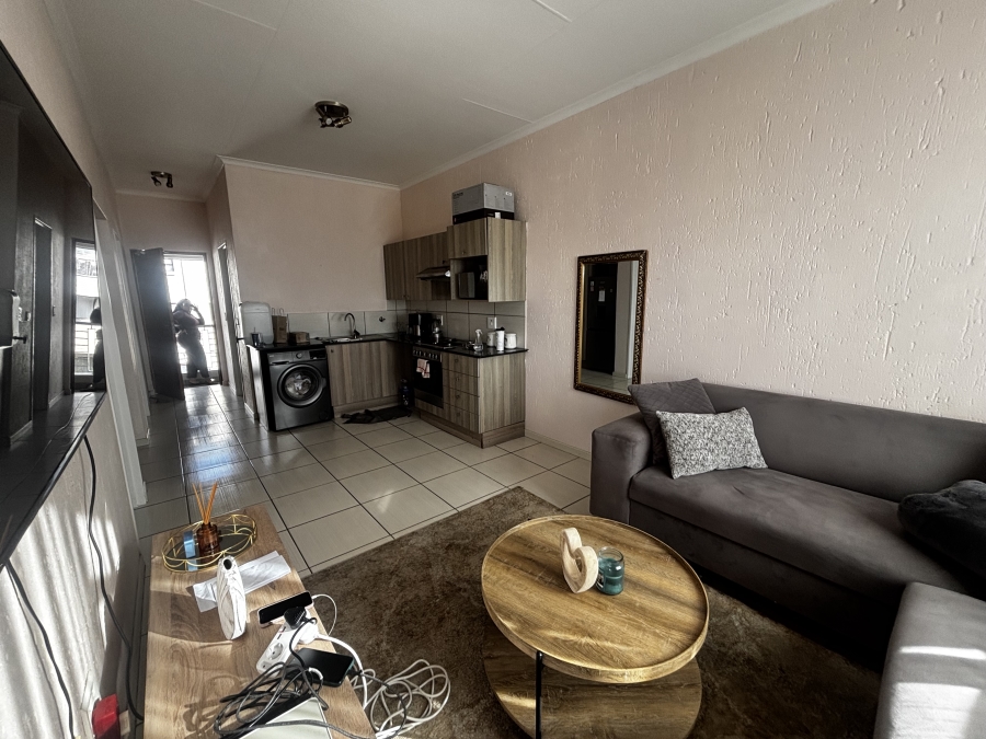 To Let 2 Bedroom Property for Rent in Paulshof Gauteng