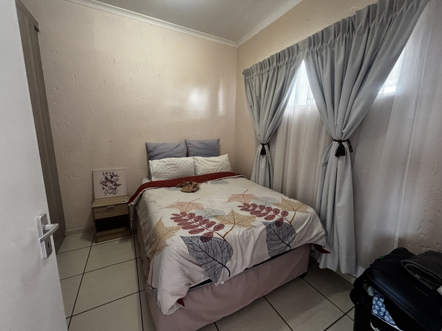 To Let 2 Bedroom Property for Rent in Paulshof Gauteng