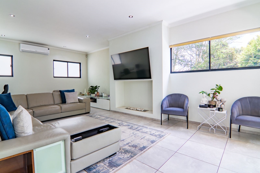 To Let 3 Bedroom Property for Rent in Edenburg Gauteng