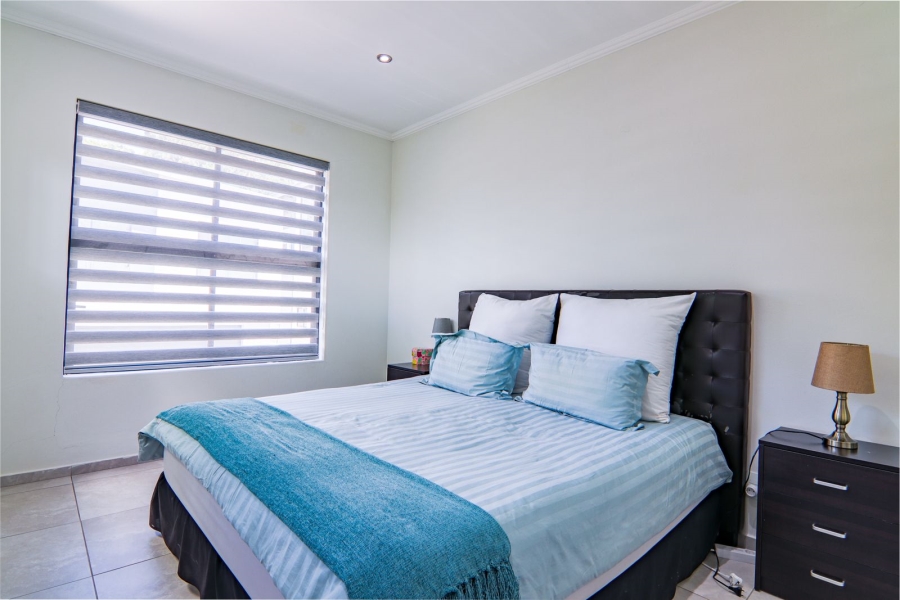 To Let 3 Bedroom Property for Rent in Edenburg Gauteng