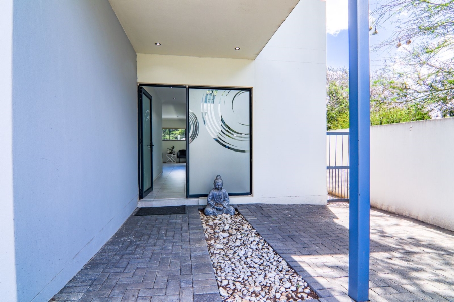 To Let 3 Bedroom Property for Rent in Edenburg Gauteng