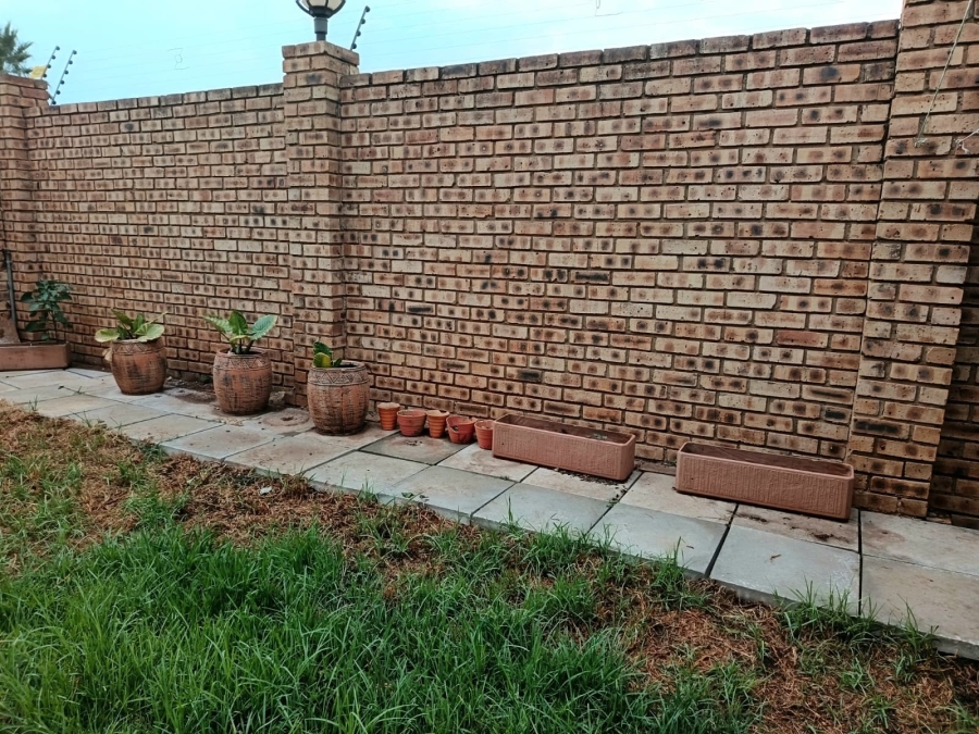 2 Bedroom Property for Sale in Meyerton South Gauteng