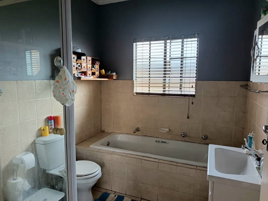 2 Bedroom Property for Sale in Meyerton South Gauteng