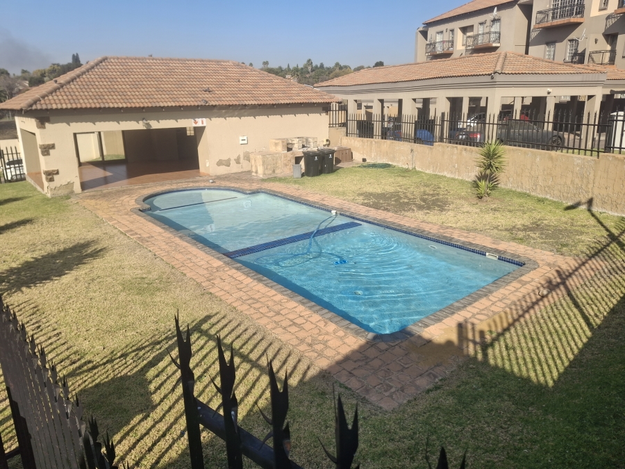 2 Bedroom Property for Sale in Norkem Park Gauteng