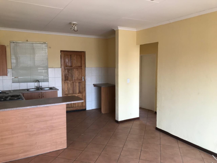 2 Bedroom Property for Sale in Honeydew Gauteng