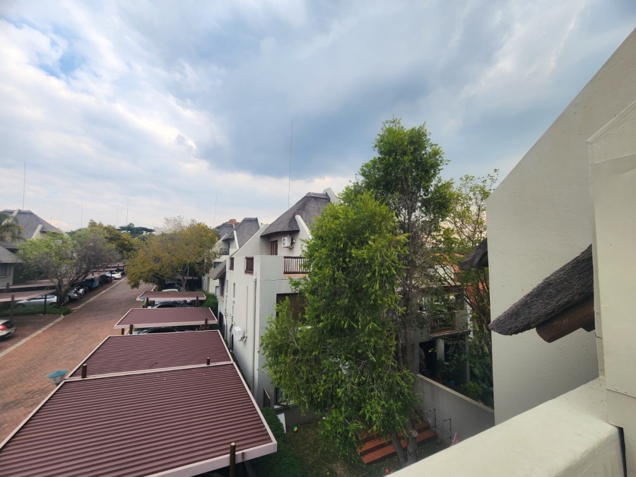 To Let 3 Bedroom Property for Rent in Lonehill Gauteng