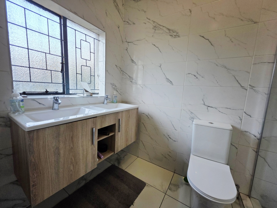 3 Bedroom Property for Sale in Ferndale Gauteng