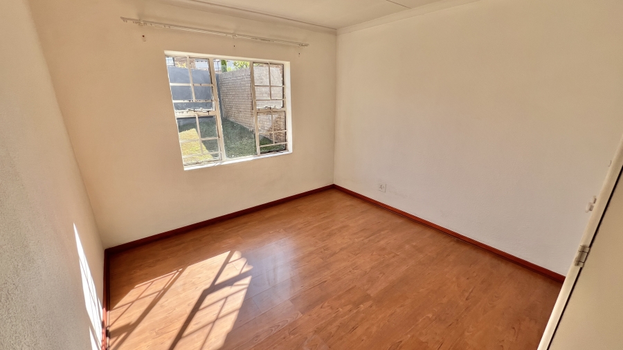 2 Bedroom Property for Sale in Halfway Gardens Gauteng