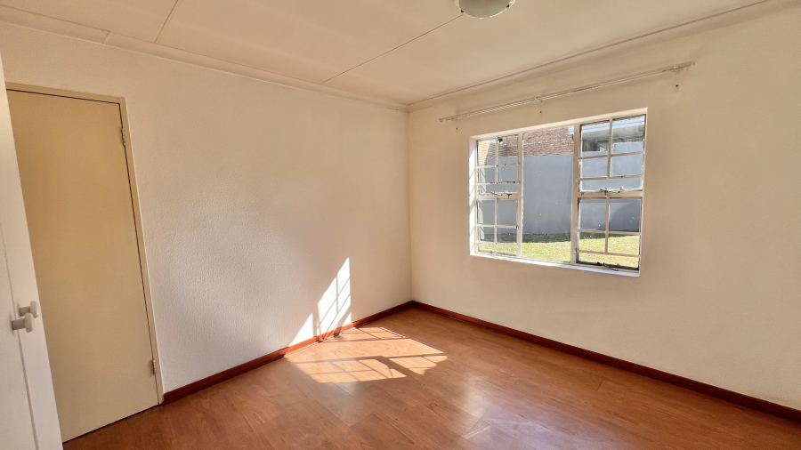 2 Bedroom Property for Sale in Halfway Gardens Gauteng