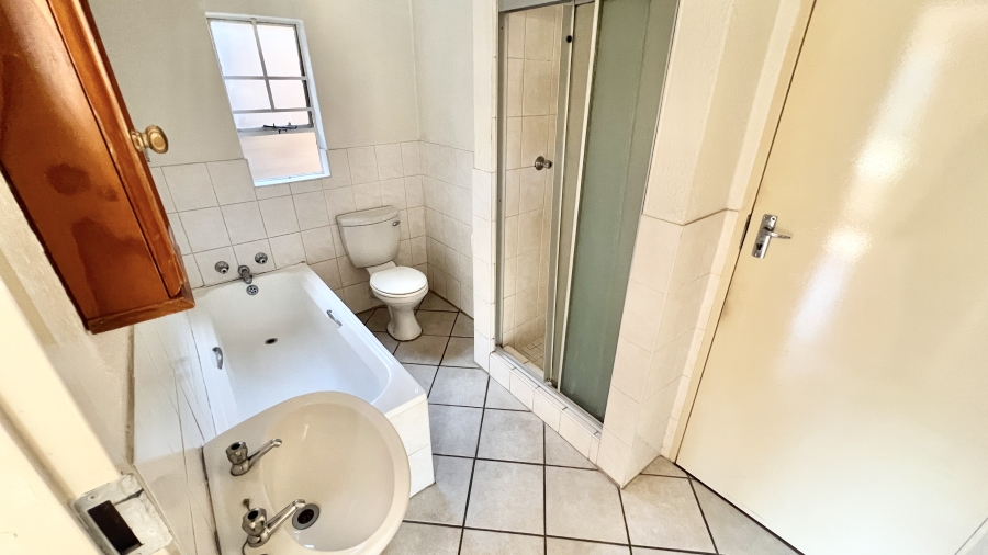 2 Bedroom Property for Sale in Halfway Gardens Gauteng