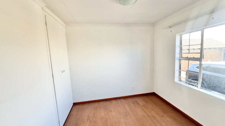 2 Bedroom Property for Sale in Halfway Gardens Gauteng