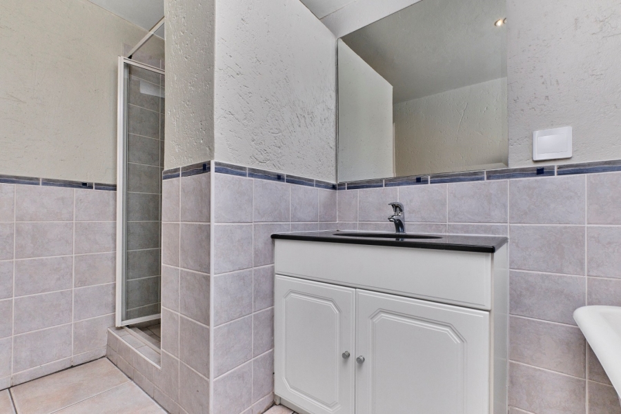 3 Bedroom Property for Sale in Sandown Gauteng