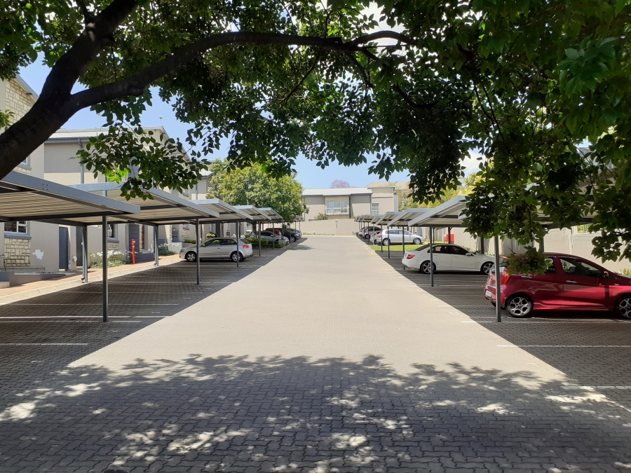 To Let 2 Bedroom Property for Rent in Craighall Park Gauteng