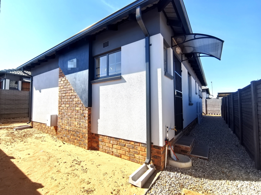 To Let 2 Bedroom Property for Rent in Mamelodi Gauteng