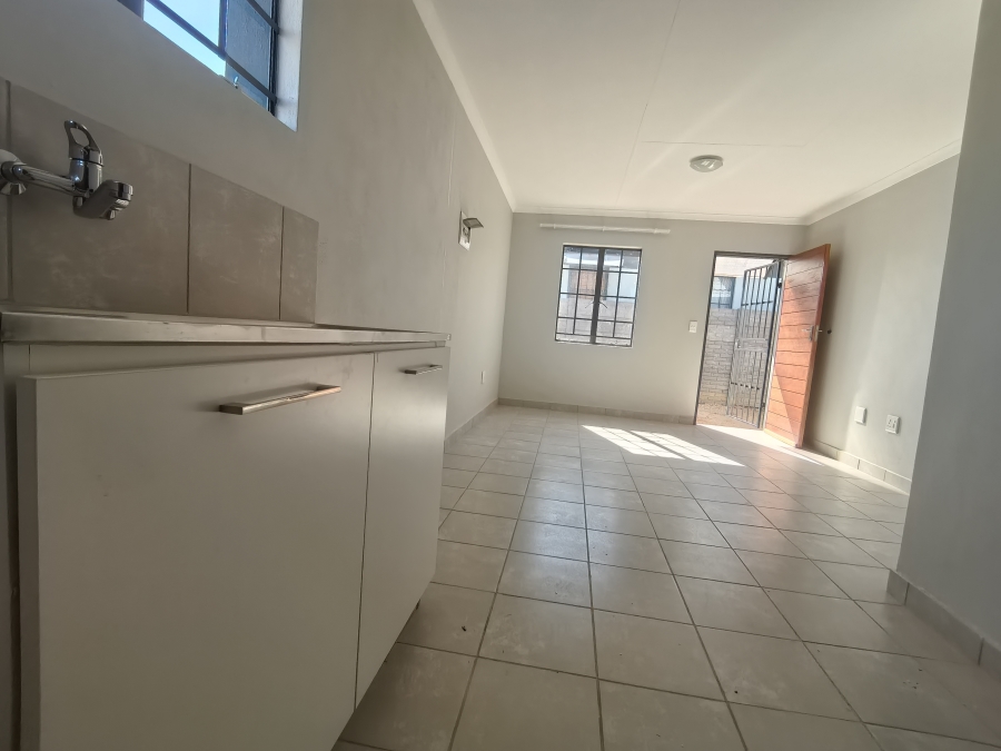 To Let 2 Bedroom Property for Rent in Mamelodi Gauteng