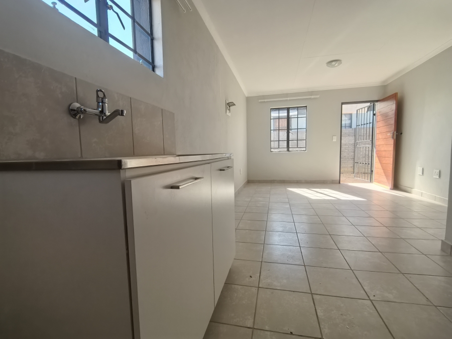 To Let 2 Bedroom Property for Rent in Mamelodi Gauteng