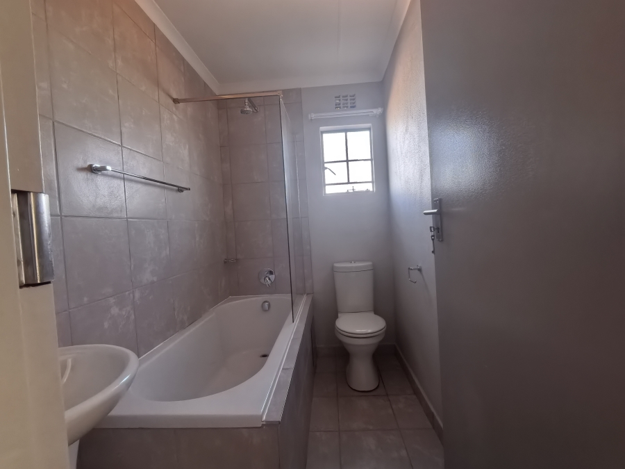 To Let 2 Bedroom Property for Rent in Mamelodi Gauteng