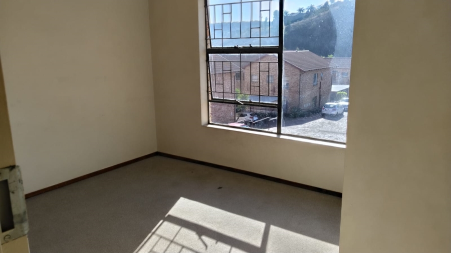 2 Bedroom Property for Sale in Roodekrans Gauteng