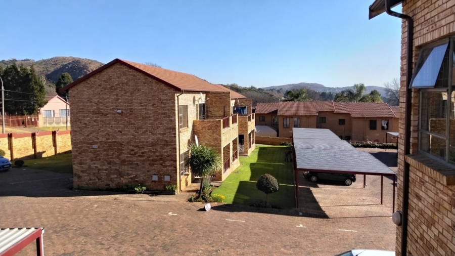 2 Bedroom Property for Sale in Roodekrans Gauteng