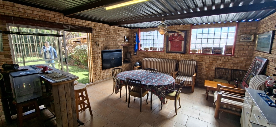 3 Bedroom Property for Sale in Noordheuwel Gauteng