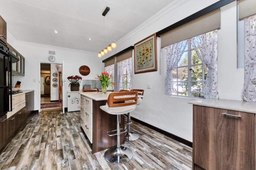 4 Bedroom Property for Sale in Morningside Gauteng