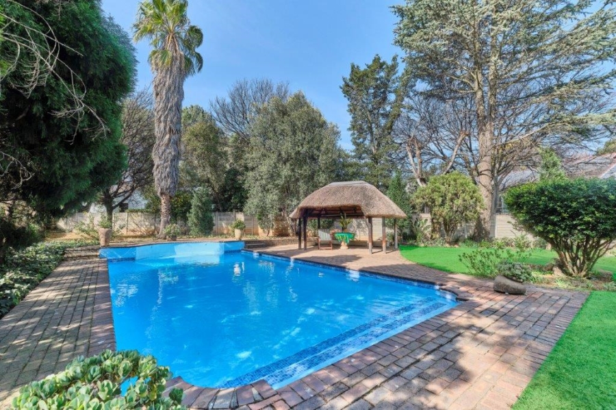 4 Bedroom Property for Sale in Morningside Gauteng
