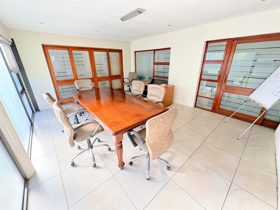 To Let Commercial Property for Rent in Parkwood Gauteng