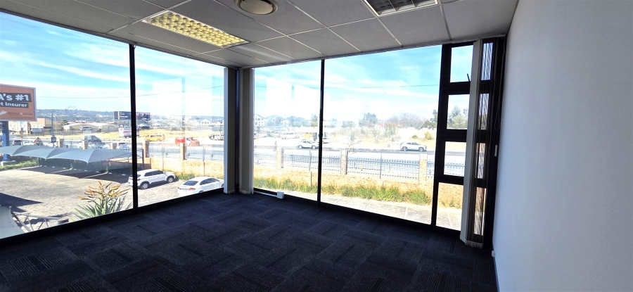 To Let Commercial Property for Rent in Paulshof Gauteng