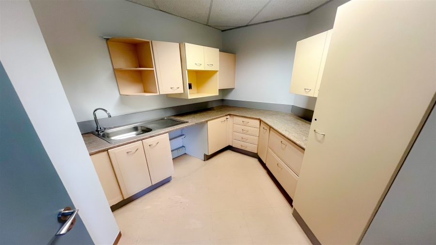 To Let Commercial Property for Rent in Parktown Gauteng