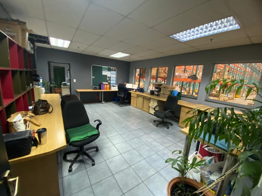 To Let Commercial Property for Rent in Randjespark Gauteng