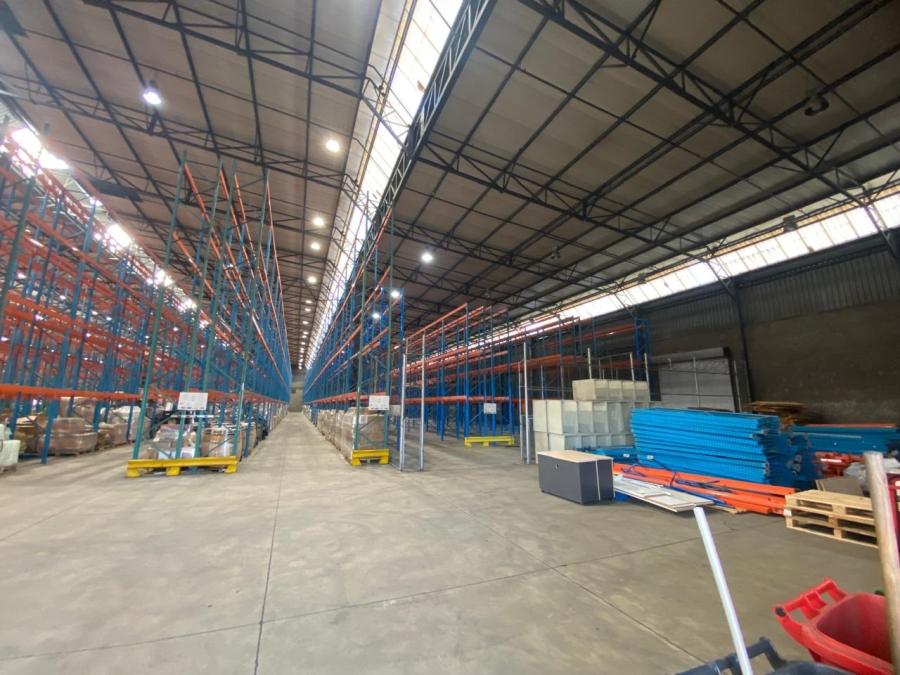 To Let Commercial Property for Rent in Randjespark Gauteng