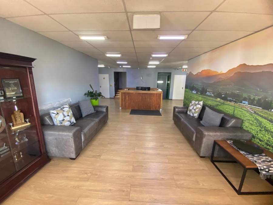 To Let Commercial Property for Rent in Randjespark Gauteng