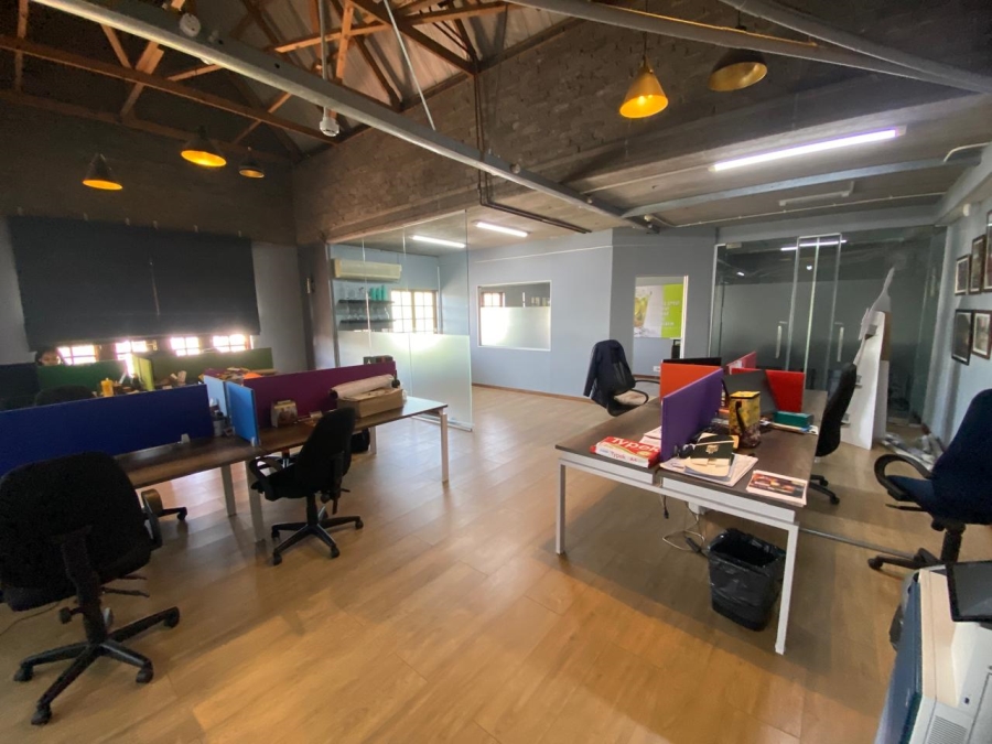 To Let Commercial Property for Rent in Randjespark Gauteng
