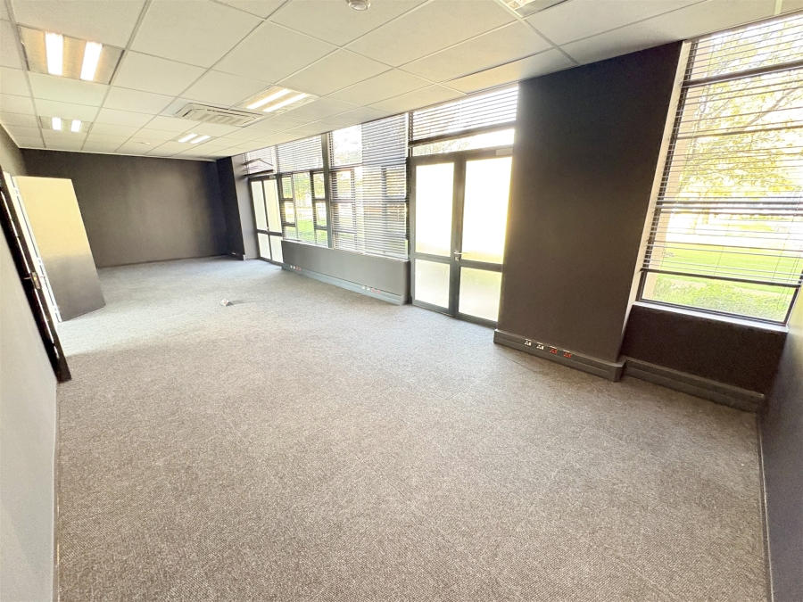 To Let Commercial Property for Rent in Parkhaven Gauteng