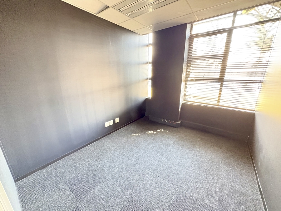 To Let Commercial Property for Rent in Parkhaven Gauteng
