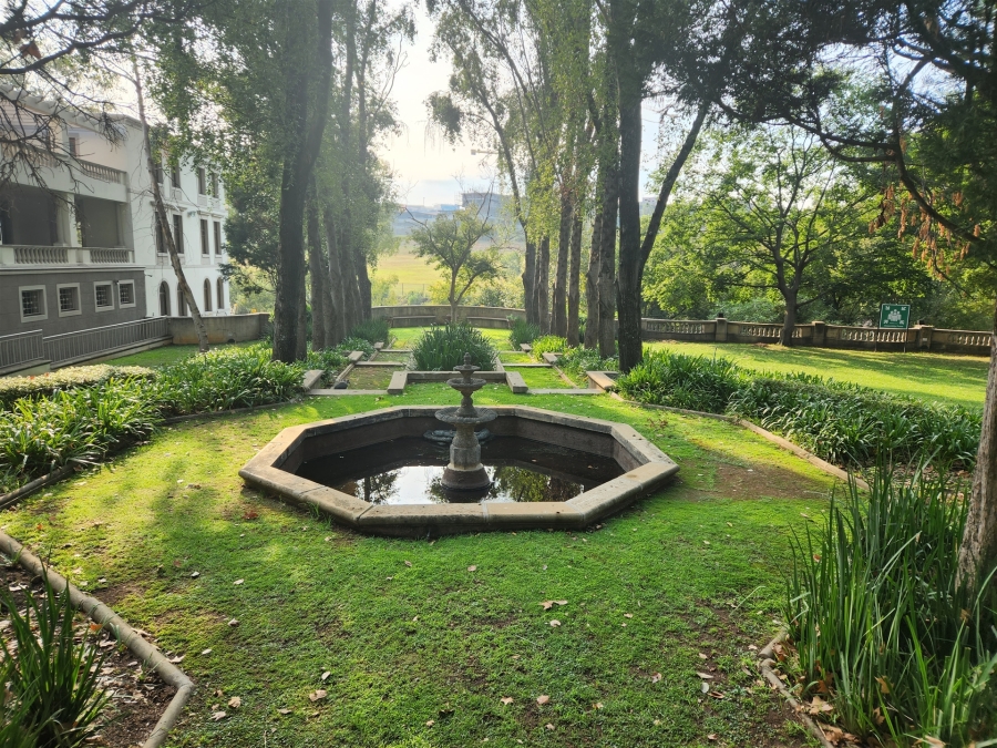 To Let Commercial Property for Rent in Strathavon Gauteng