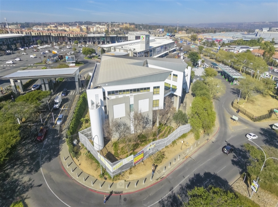 Commercial Property for Sale in Fourways Gauteng
