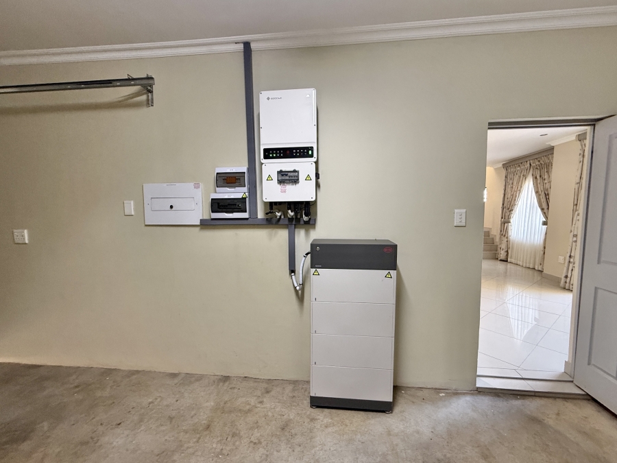 3 Bedroom Property for Sale in Olympus AH Gauteng