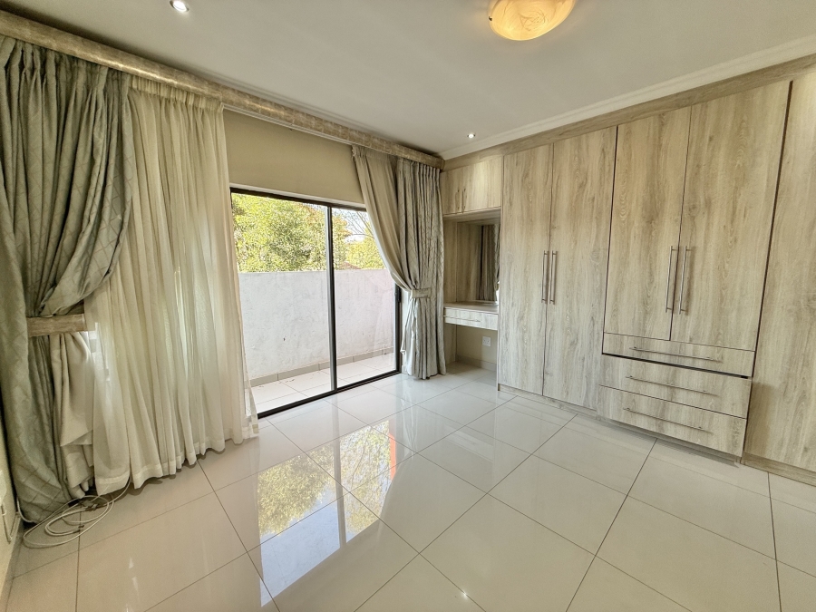 3 Bedroom Property for Sale in Olympus AH Gauteng