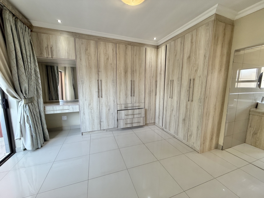 3 Bedroom Property for Sale in Olympus AH Gauteng