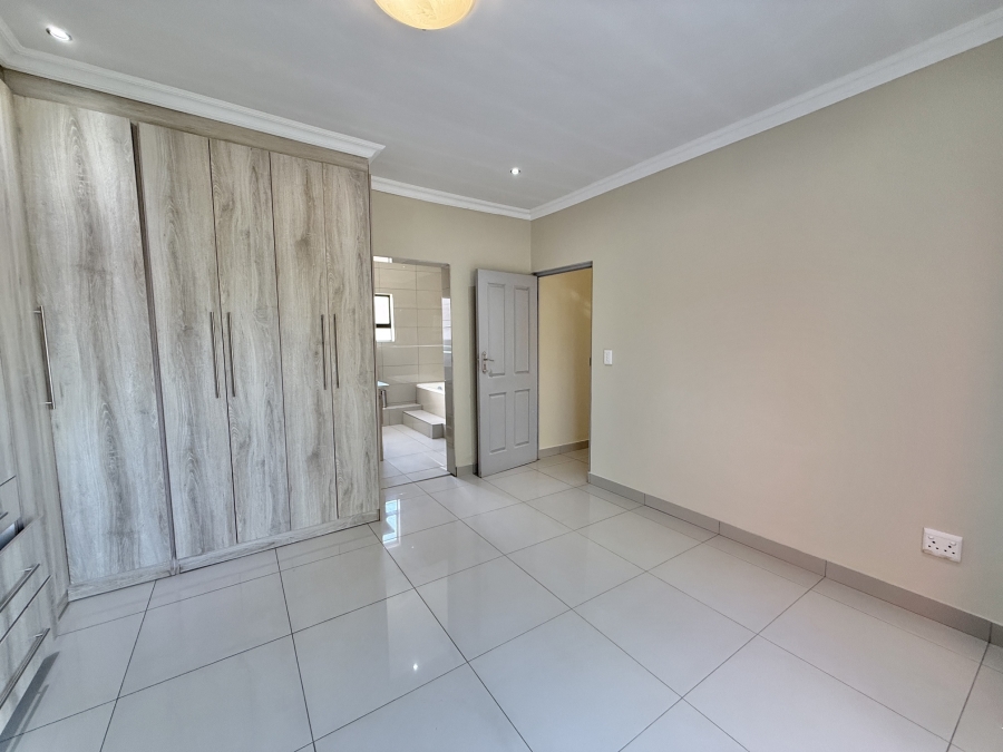 3 Bedroom Property for Sale in Olympus AH Gauteng